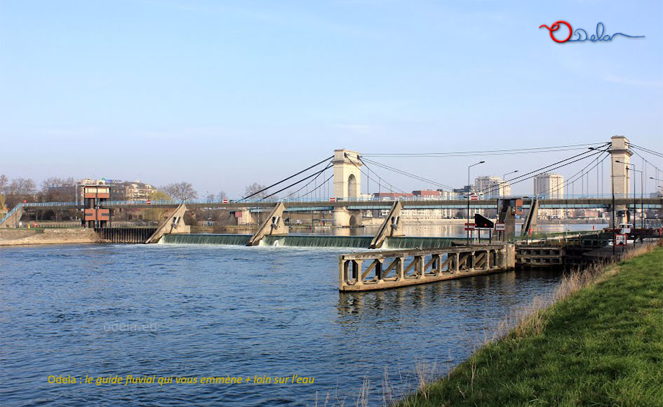 Ecluse double port à l'anglais